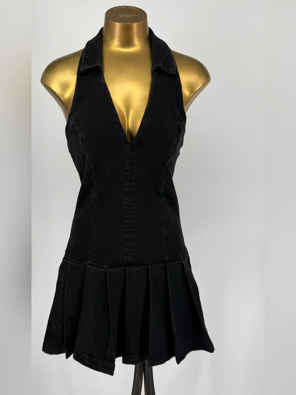 love, Fire Black Denim Collared V-Neck Pleated Mini Dress Open Back Size Medium